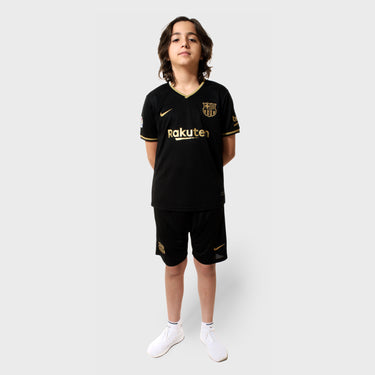 Kit Barcelone 20/21 pour enfants à l'extérieur